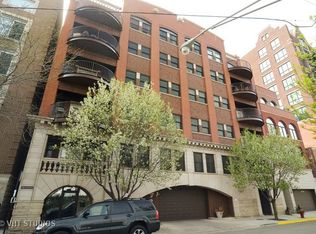 1426 N Orleans St APT 602, Chicago, IL 60610