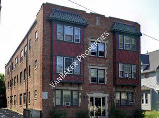 1306 W 116th St APT 12, Cleveland, OH 44102