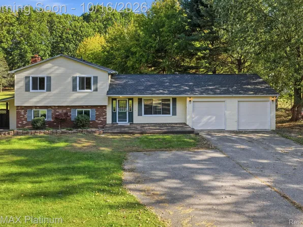 16365 Whitaker Rd, Linden, MI 48451