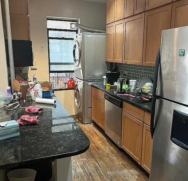 160 Claremont Ave #2D — Photo 6