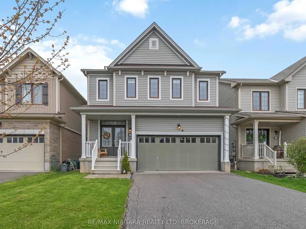 8145 Blue Ash Ln, Niagara Falls, ON L2H 0N8