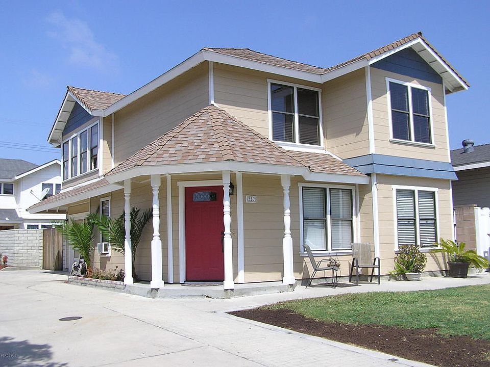 1st image of 226 N Palm Ave