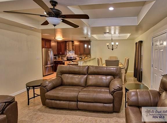 3rd image of 7920 S Texas Palm Cir