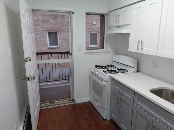 4654 Bedford Avenue image 1 of 8