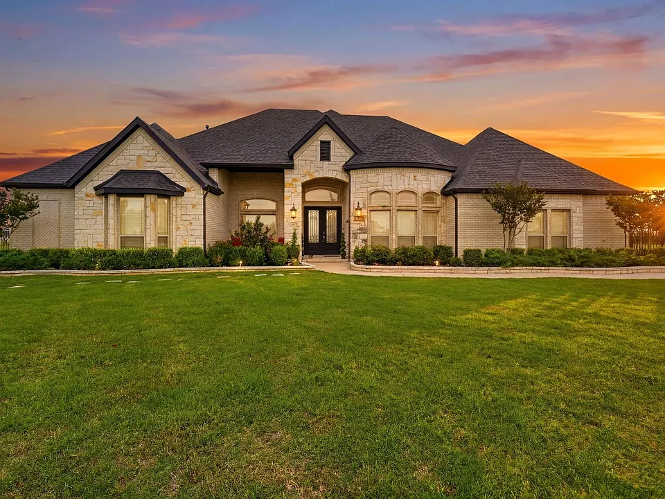 4908 Fulbrook Dr