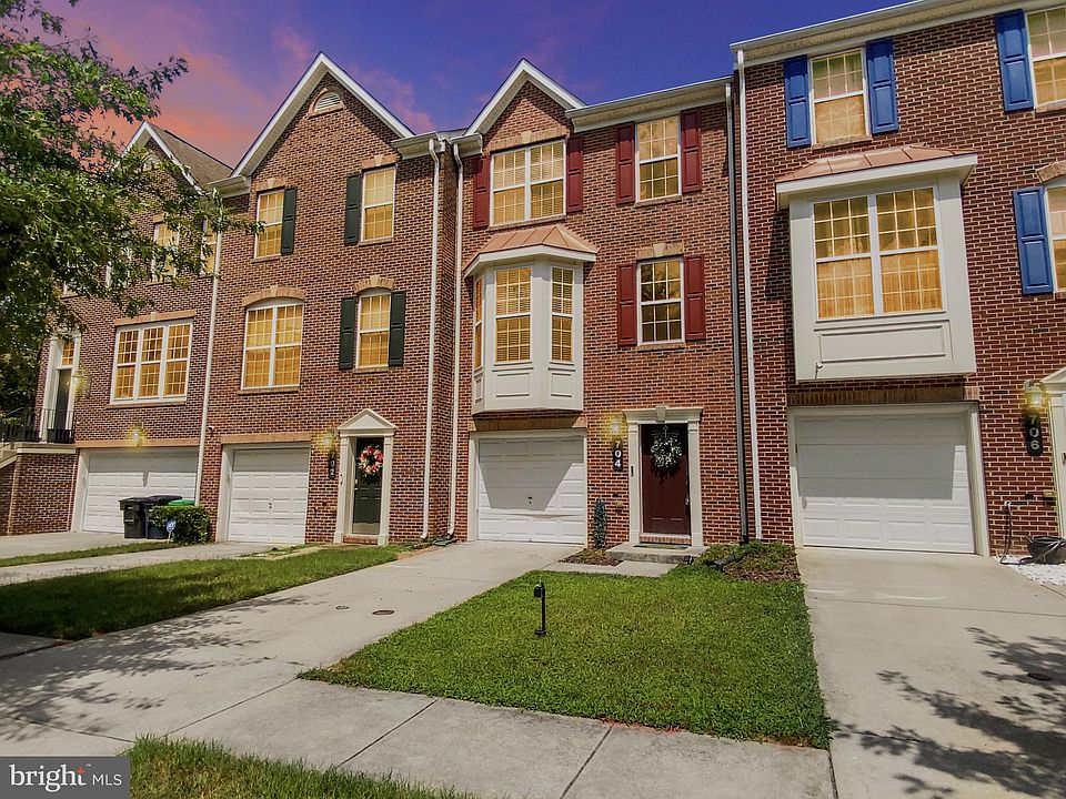 1st image of 704 Parev Way