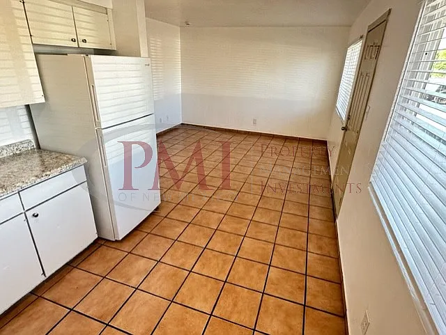 2105 Espina Street #10 — Photo 29
