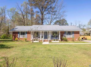 246 Lovers Ln, Hamilton, AL 35570