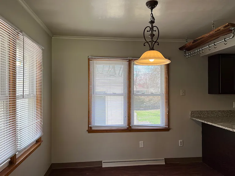 7218 Maryland Dr — Photo 5