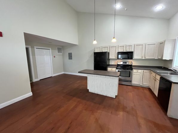 189 Dartmouth St APT 1