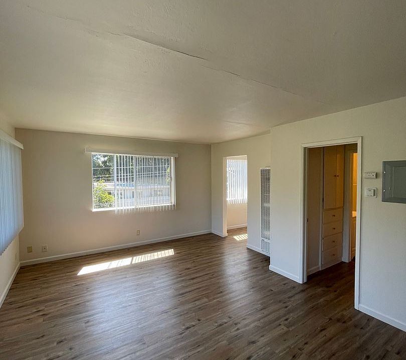 1st image of 3351 Richmond Blvd APT 10