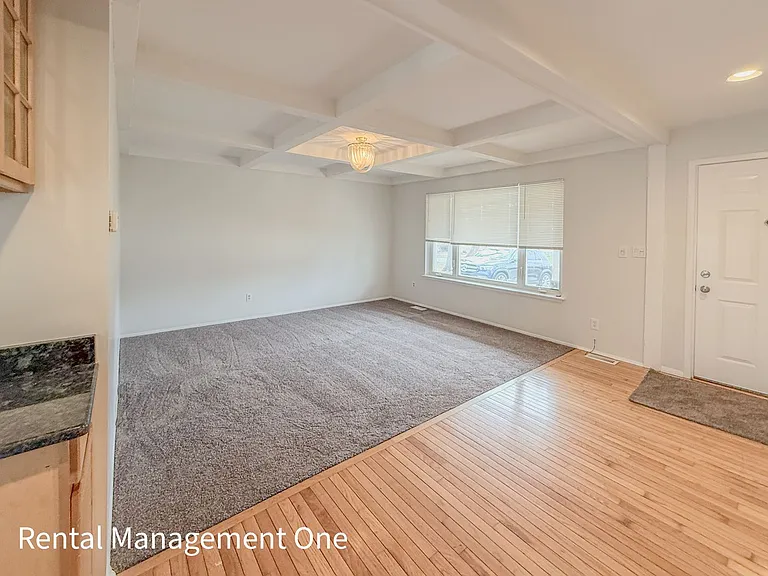 5604 Haymeadow Dr — Photo 3