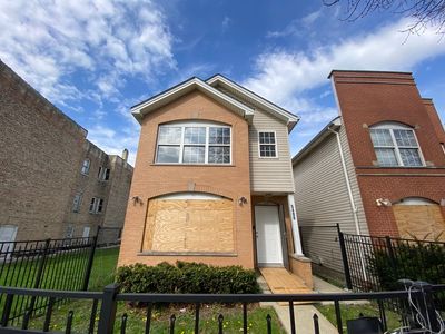 5406 S Marshfield Ave, Chicago, IL, 60609