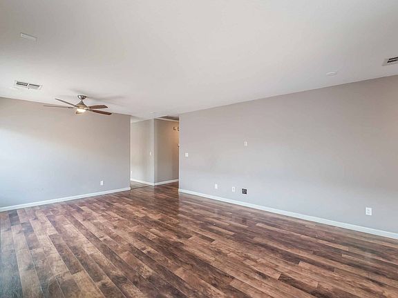 3rd image of 10461 Canyon Cliff Ct