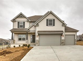 1830 Red Orchard Dr, Liberty, MO 64068