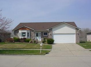 46851 Barbara Dr, Macomb, MI 48044