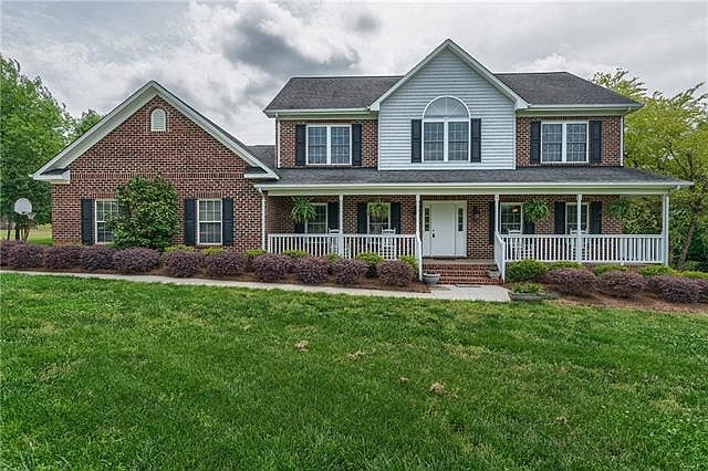 1st image of 1426 Redmon Ct