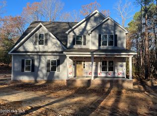 370 Michael Rd, Whispering Pines, NC 28327