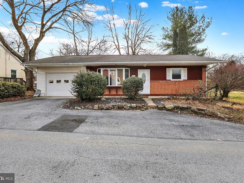 1st image of 84 Quittapahilla Dr