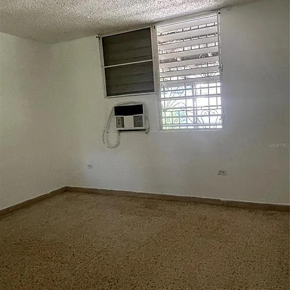 2 Terralinda Calle Zaragosa — Photo 11