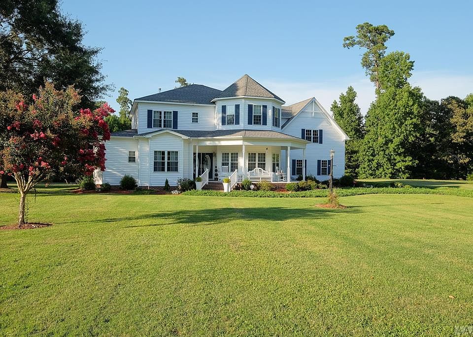 1st image of 137 Lake Wood Dr
