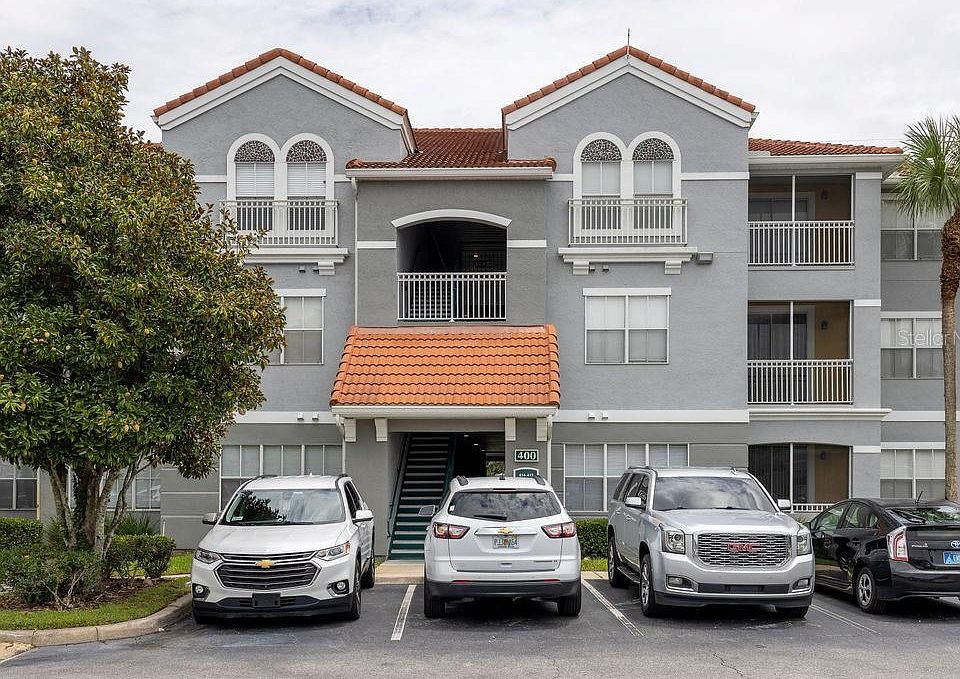 1st image of 18001 RICHMOND PLACE DRIVE #427