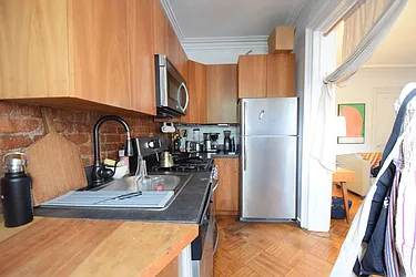 Rented by Rolling Stone Realty LLC