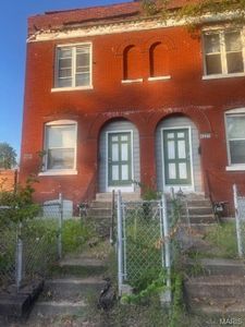 4027 Palm St, Saint Louis, MO, 63107