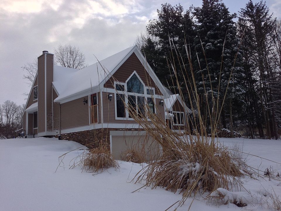 1st image of 58532 Wescott Ln
