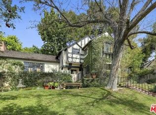 4059 Cromwell Ave, Los Angeles, CA 90027