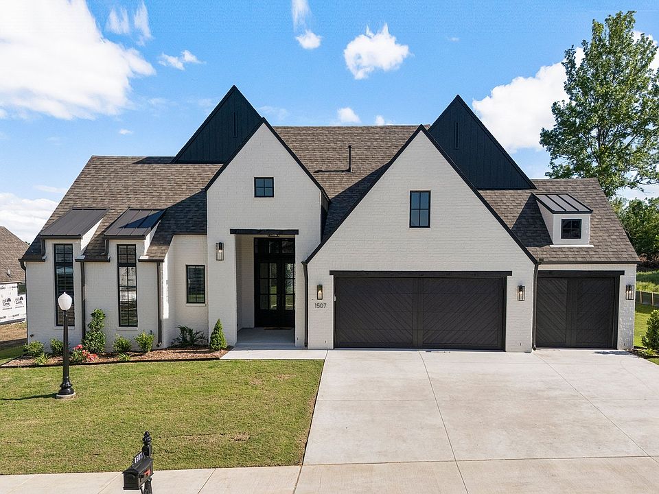 1st image of 1507 Cedarwood Dr