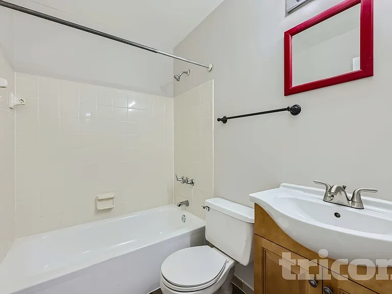 19 Clearlake Ct — Photo 11