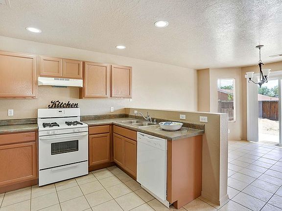 3rd image of 1808 Tierra De La Luna Dr SW