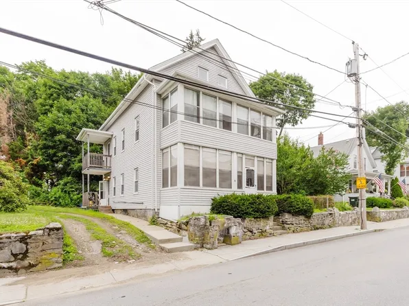 21 Granite St, Webster, MA 01570