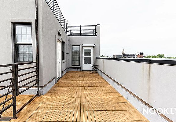 4th image of 337 Herkimer St APT 3R