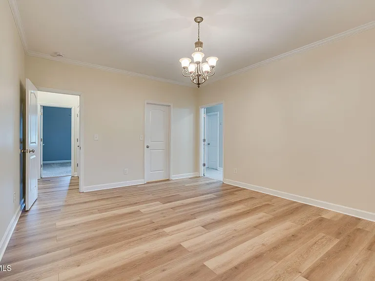 707 Victoria Lee Way — Photo 16