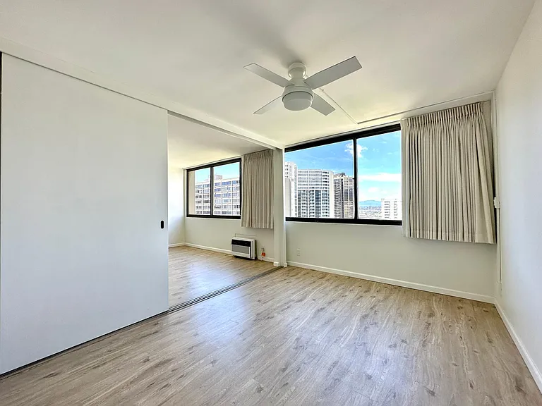 55 S Kukui St #D2813 — Photo 8
