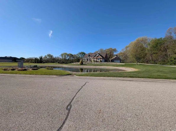 29591 Lakefield Ct, Elkhart, IN 46514