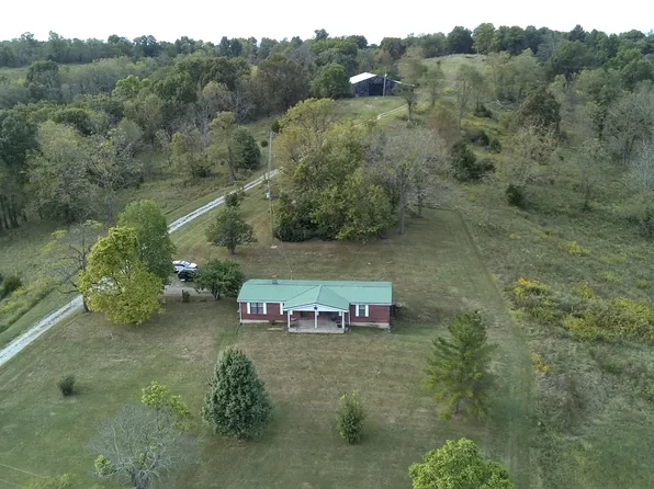 936 Gaines Rd, Stamping Ground, KY 40379