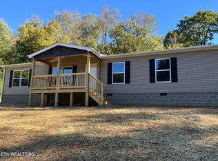 295 Carroll Hollow Rd, Clinton, TN 37716