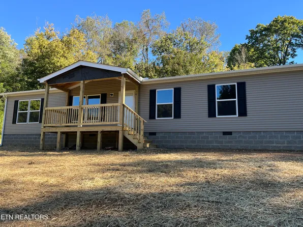 295 Carroll Hollow Rd, Clinton, TN 37716
