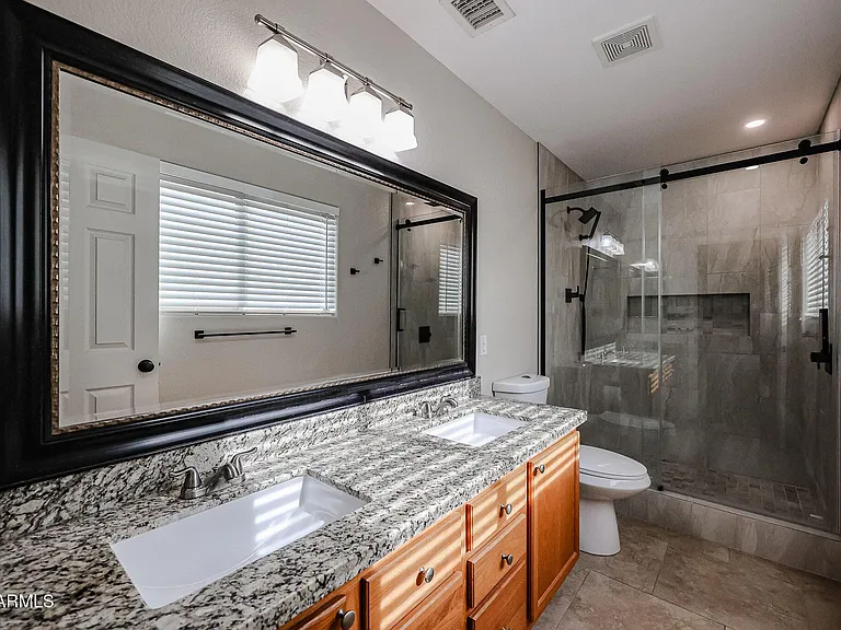 26224 N 40th Pl — Photo 17
