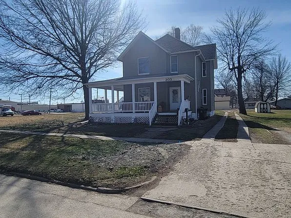 203 W Ohio St, Lenox, IA 50851