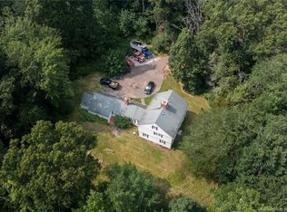 665 Ridgewood Rd, Middletown, CT 06457