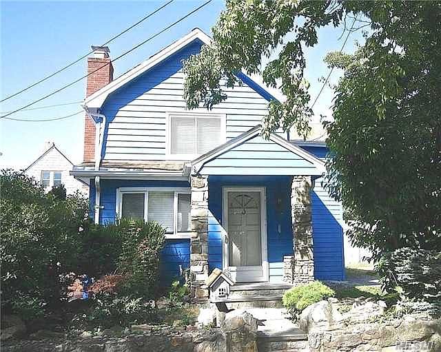 1st image of 3 Crooker Pl