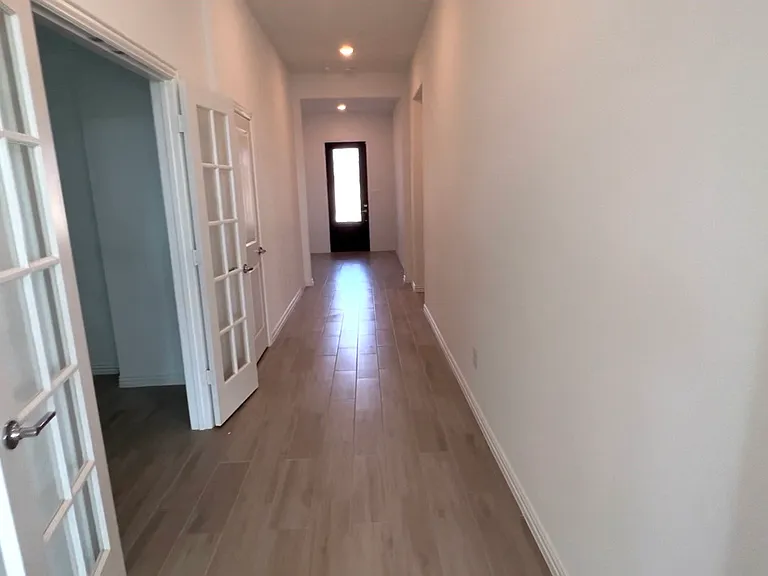 9837 Larkfield Dr — Photo 7