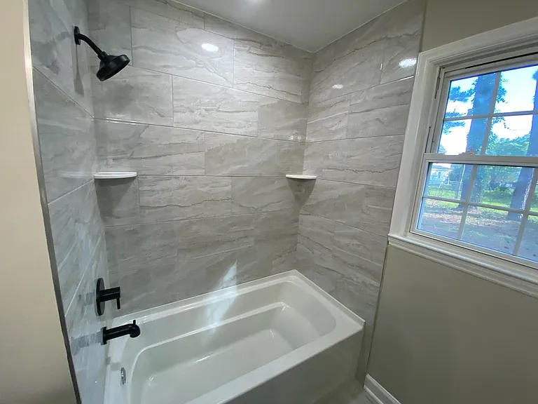 105 Fort Dr — Photo 12