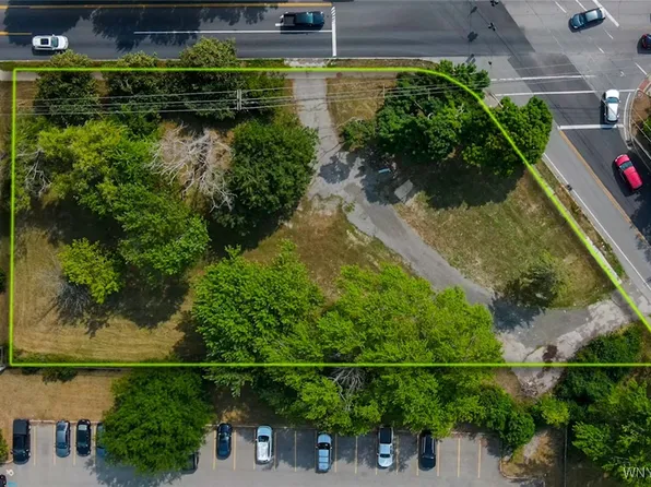 220 Meyer Rd #18, Buffalo, NY 14226