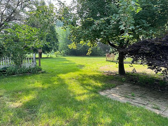 4th image of 5792 Kalamazoo Ave SE