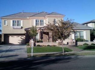 3042 E Comstock Dr, Gilbert, AZ 85296